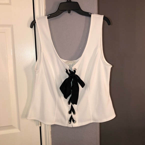 Forever 21 Tops - Tank top Forever 21 Tops - Tank top